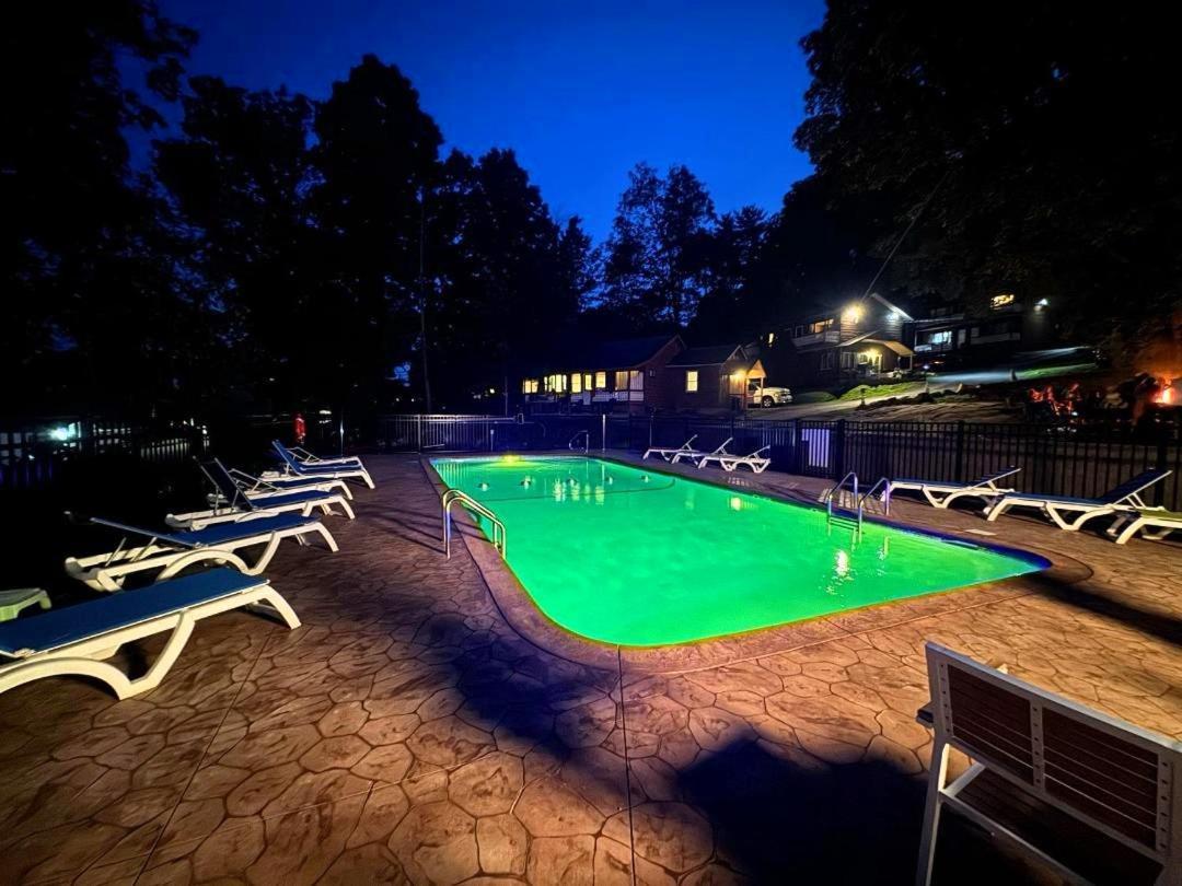 Boulders Resort เลคจอร์จ ภายนอก รูปภาพ